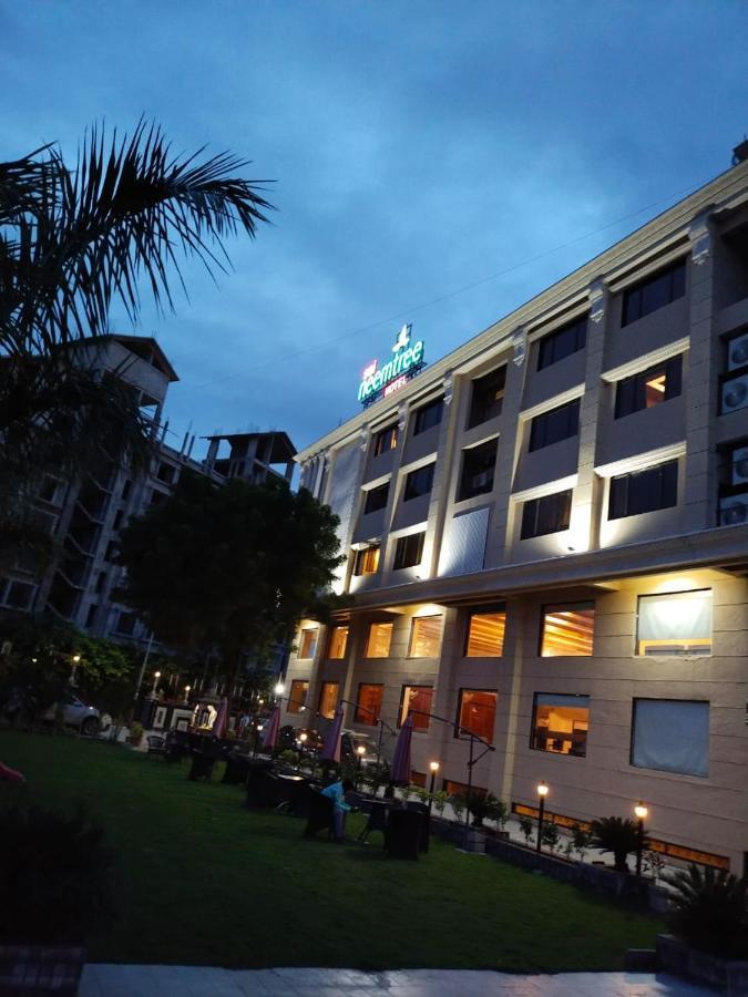 Sai Neem Tree Hotel Shirdi Extérieur photo