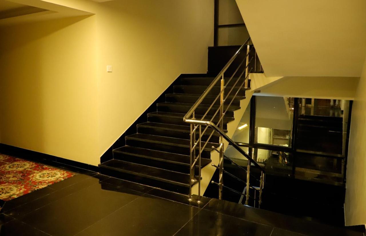 Sai Neem Tree Hotel Shirdi Extérieur photo
