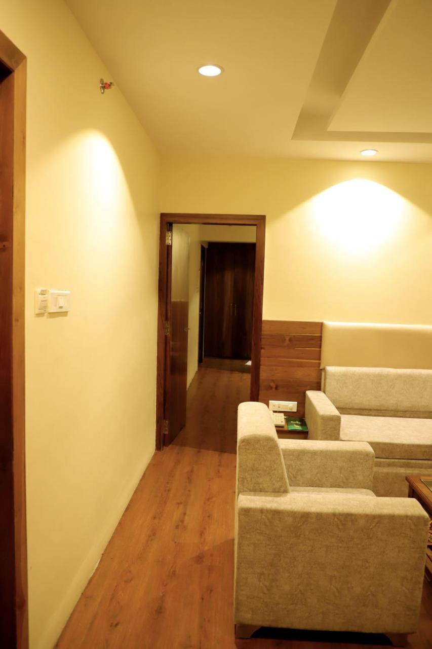 Sai Neem Tree Hotel Shirdi Extérieur photo