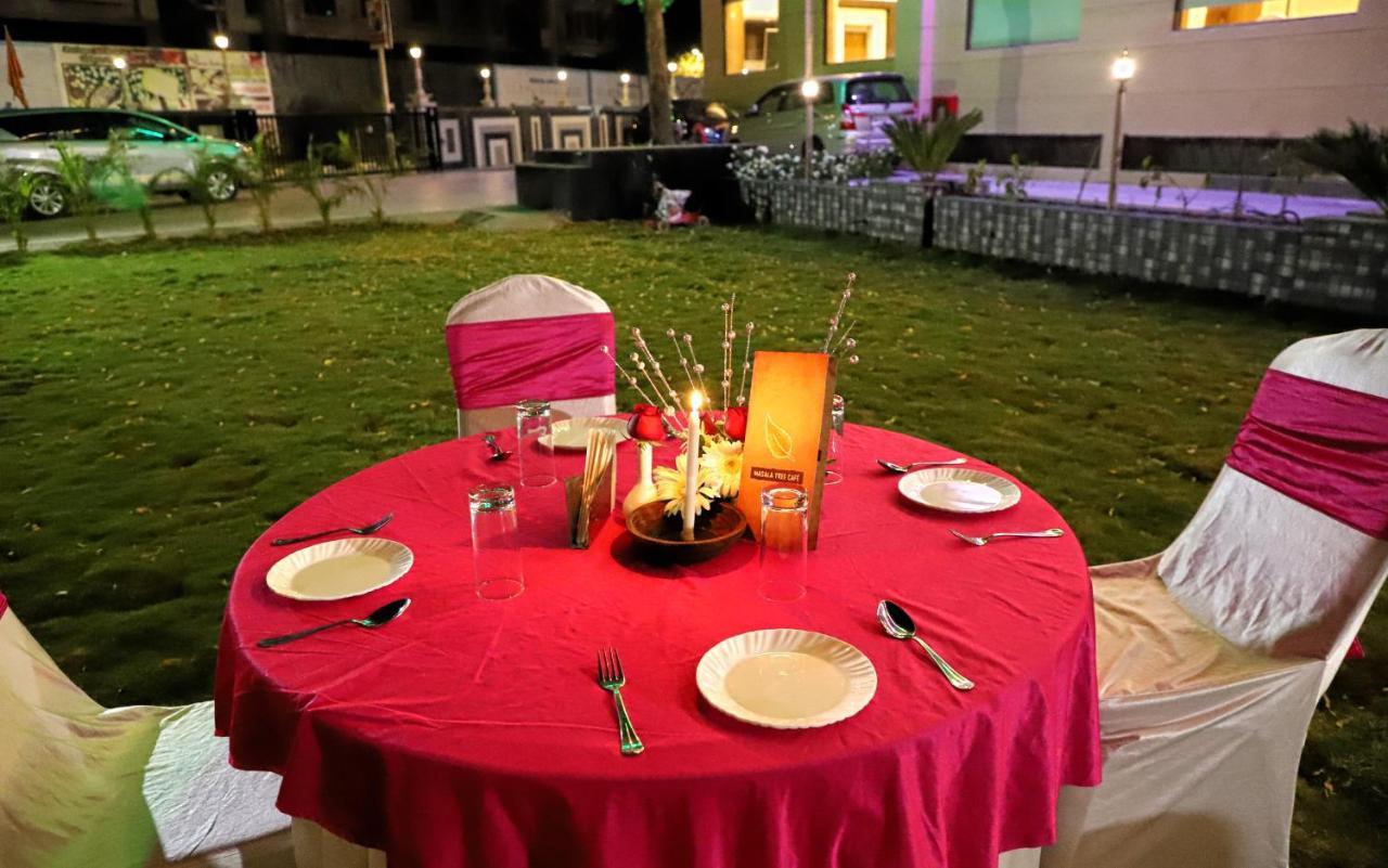 Sai Neem Tree Hotel Shirdi Extérieur photo